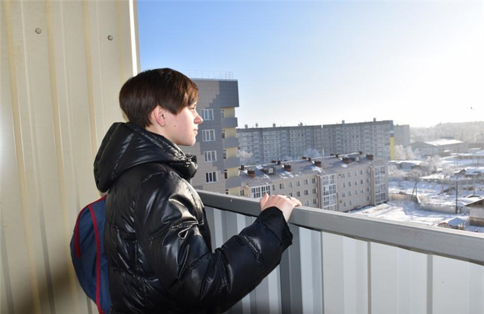 Ситуация с жильем сирот в России